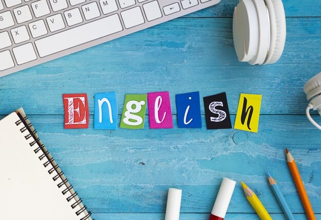 أفضل 18 قنوات اليوتيوب العربية لتعليم اللغة الإنجليزية