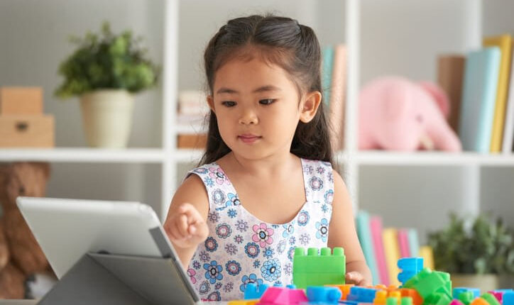 موقع Mr. Nussbaum