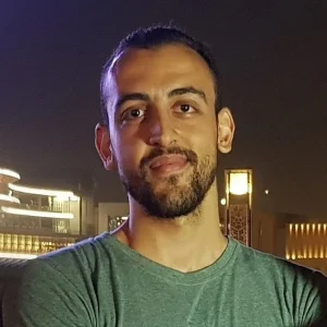 قناة AHMED MOSTAFA لتعلم الجرافيك ديزاين