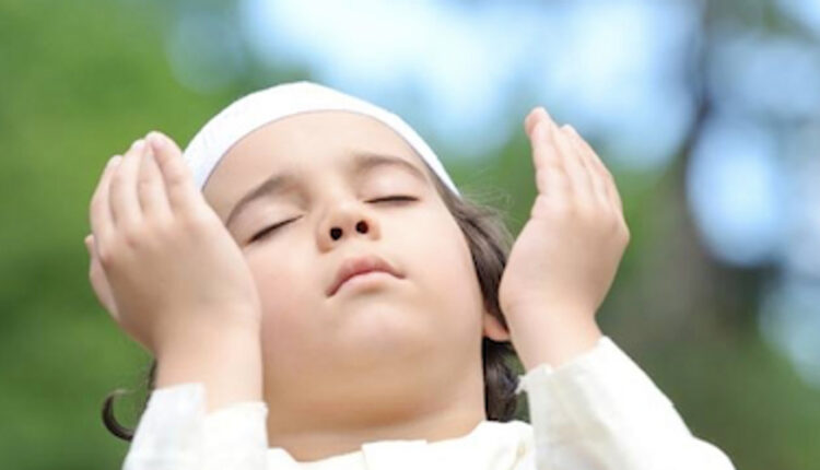 مراجعة تطبيق عبادتي