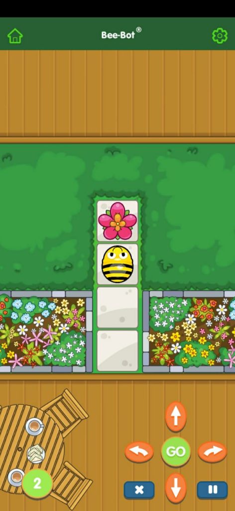 المستوى الأول في لعبة بي بوت لتعليم البرمجة للأطفال