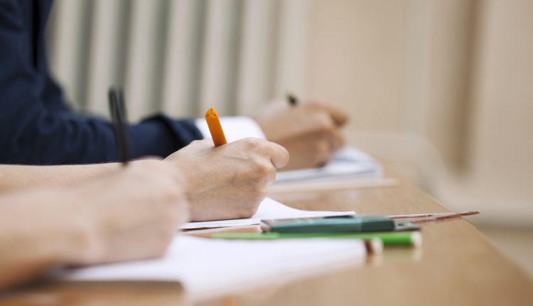 أفضل 5 تطبيقات لتدوين الملاحظات والأفكار مجانًا للأندرويد والأيفون!