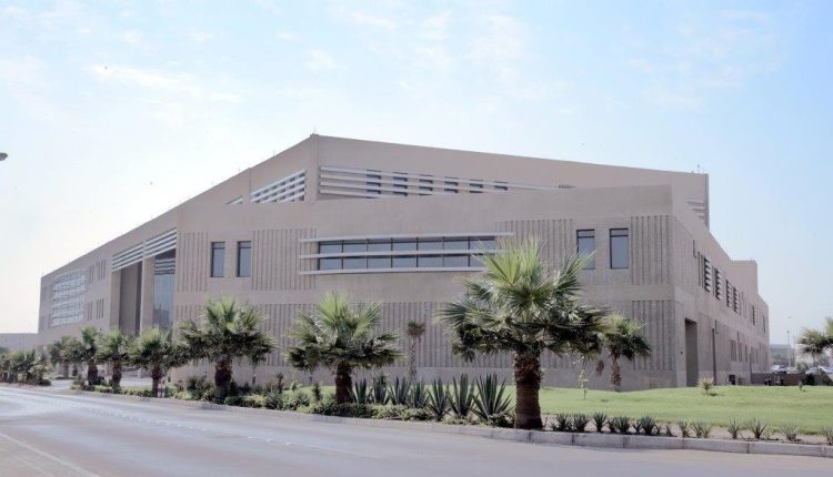 تعرّف على أهم تخصصات وبرامج جامعة الملك فهد للبترول والمعادن