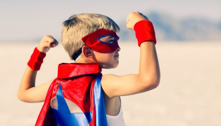 تعرّف على 5 قوى خارقة يمكنك أن تمنحها لأطفالك!