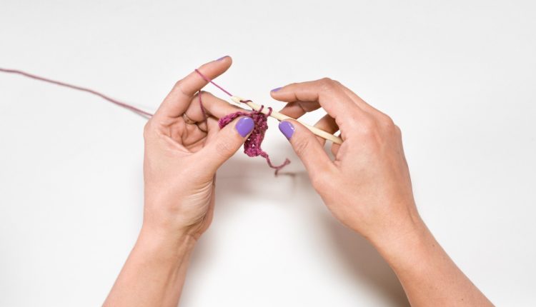 تعرّف على أفضل 5 دورات لتعلم الكروشيه اون لاين من الصفر!