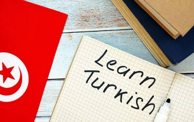 تعرَّف على أشهر 1000 كلمة شائعة في اللغة التركية وترجمتها باللغة العربية!