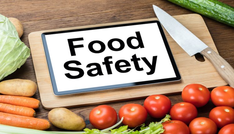 أفضل 5 دورات لتعلم سلامة الغذاء (Food Safety) أون لاين!