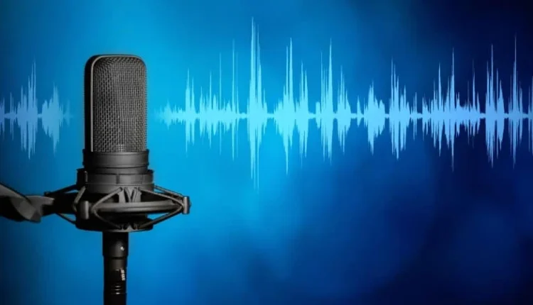 أفضل 6 قنوات بودكاست لتعليم اللغة الألمانية مجانًا على اليوتيوب!